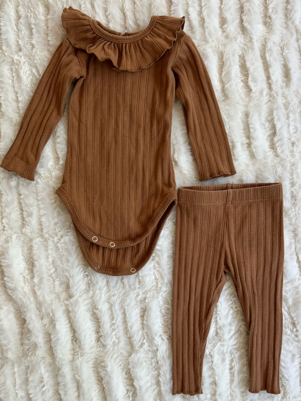 Rylee and Cru Chestnut Brown Ribbed Long Sleeve Bodysuit and Leggings Set